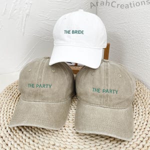 Cappelli ricamati The Bride Squad, cappellini da baseball The Party personalizzati, regalo per la squadra delle damigelle d&#39;onore, cappellini per l&#39;addio al nubilato, regalo per la festa della sposa