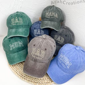 Custom Mom&Dad Embroidered Hat | Dad Est Year Cap | Ideal for Pregnancy Announcement | New Parent Gift | Mothers Day, Fathers Day Gift