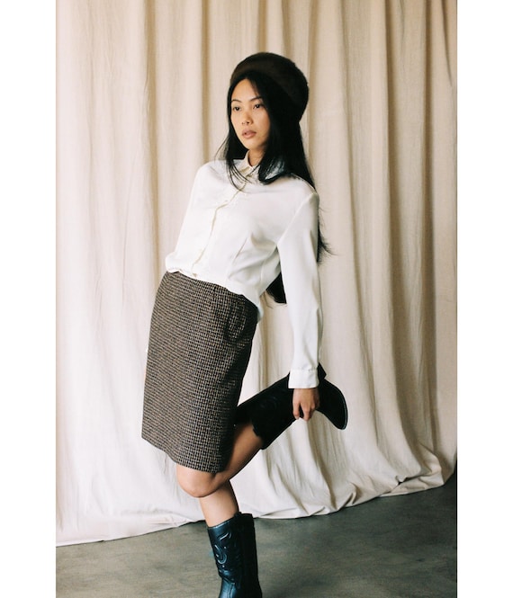 Early 2000s Pencil Skirt View 2