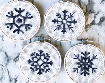 Snowflake small cross stitch/ornament pattern