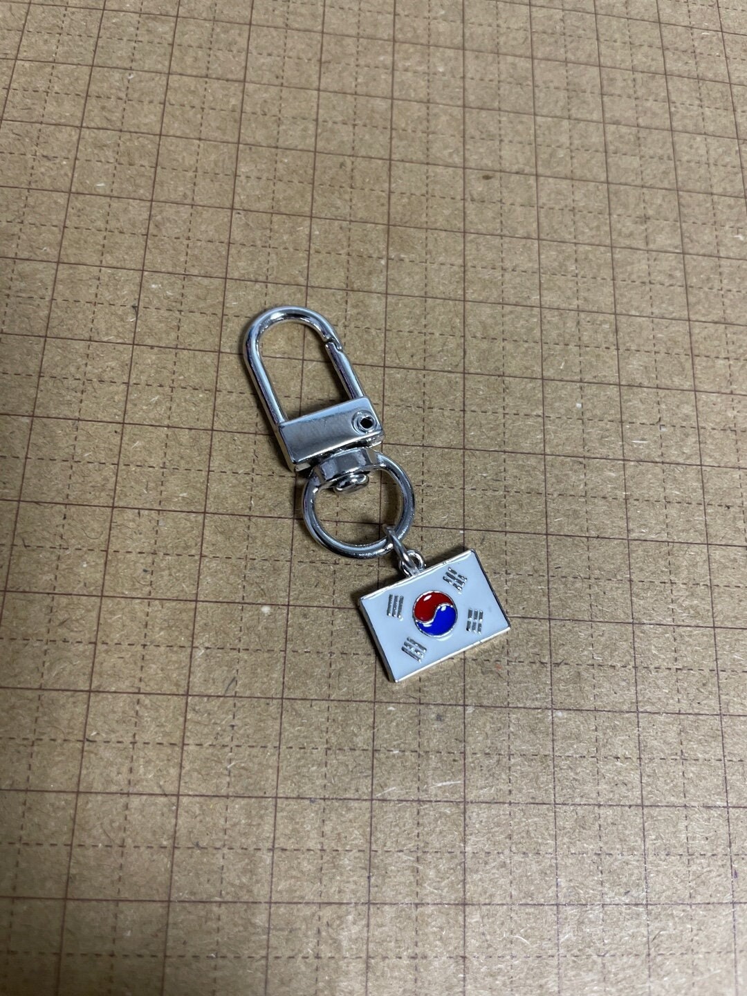 ★韓国★MINITMUTE★M SILVER LOGO KEYRING★ロゴ キーリング★ 韓国 minitmute》M SILVER LOGO KEYRING 人気キーリング