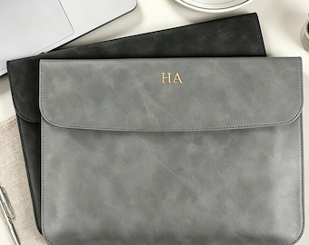 Personalized Leather Laptop Sleeve, Custom initials Laptop Case For MacBook Pro / Air 13 14 15 16 inch, Laptop Folio, Gifts For Her