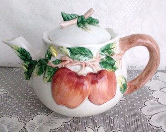 CBK Teapot Apples Majolica Style Vintage 1991