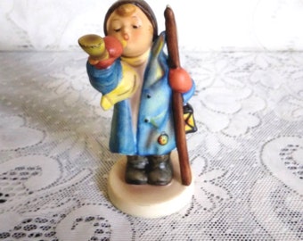 Goebel Hummel Figurine Hear Ye Hear Ye 1986 4" Germany