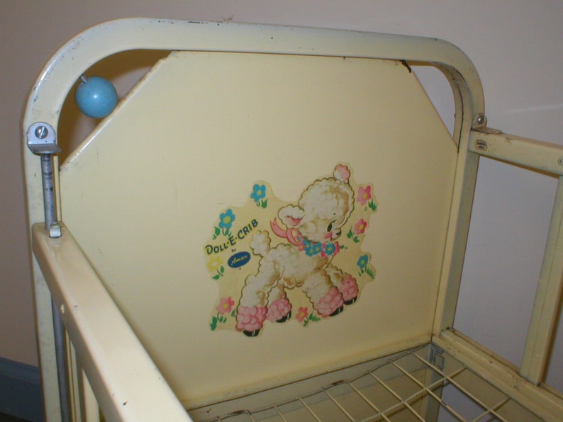 Antique metal doll crib Clearance