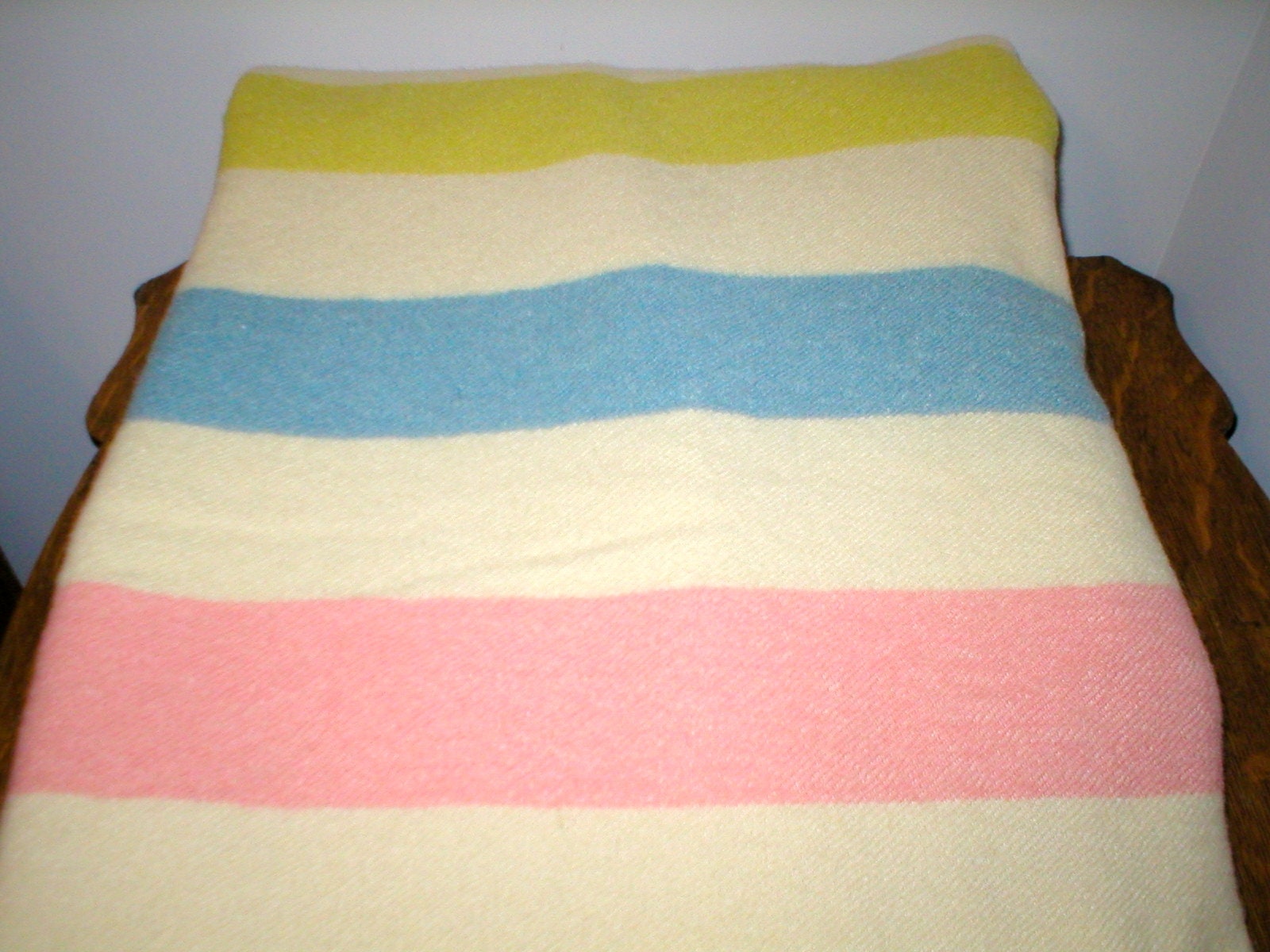 Vintage Chatham 100 Wool Blanket 86X71 Pink Blue Yellow Etsy