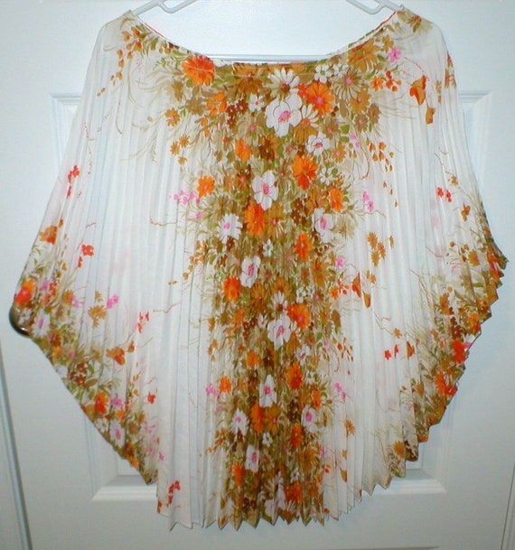 Blouse Top Hawaiian Accordion Pleated Floral Wome… - image 2