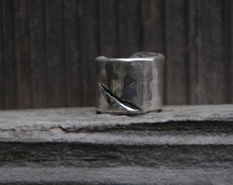 sterling silver interesting twist on band ring  any size