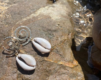 Cowrie Earrings (Spiral Drop)