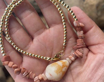 Mauve Puka & Wood Rhodonite with Gold Beads