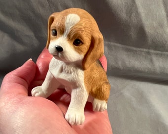 Adopt Me, says this Adorable Vintage Homco Beagle Puppy Figurine
