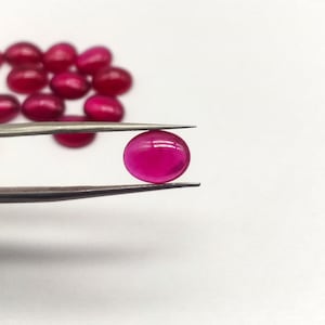 Cabujones ovalados de rubí rojo / Rubí ovalado / Piedra preciosa de rubí 100 % natural / Rubíes rojos y rosados de 4 x 3 mm a 14 x 10 mm / Rubí de máxima calidad Precio por pieza