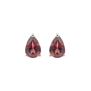 6X4mm Pear Shape Garnet Studs Earrings, Natural Gemstone Teardrop Earrings For Women, Handmade Prong Setting Earrings For Women Jewelry