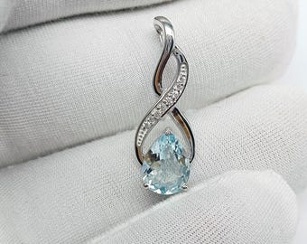 Natural Blue Aquamarine Pear Teardrop Pendant, 925 Sterling Silver Handmade Aquamarine With Moissanite Crisscross Pendant For Women Gifted