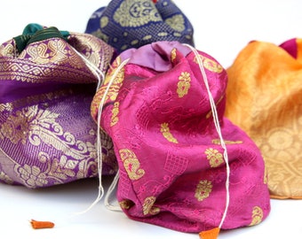 Sacs à bijoux durables, pochettes potli, 25 pièces 9 x 7 pouces, sac-cadeau indien avec cordon, sacs d'emballage de fête ou de marchandise, réutilisés