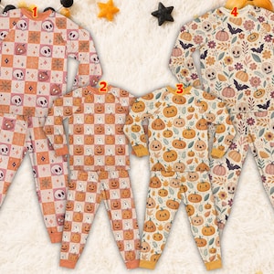 Groovy Halloween Family Matching Pajamas, Retro Pumpkin Ghost PJs Set, Pink Checkered Skull Sleepwear, Cute Fall Floral Loungewear Gift