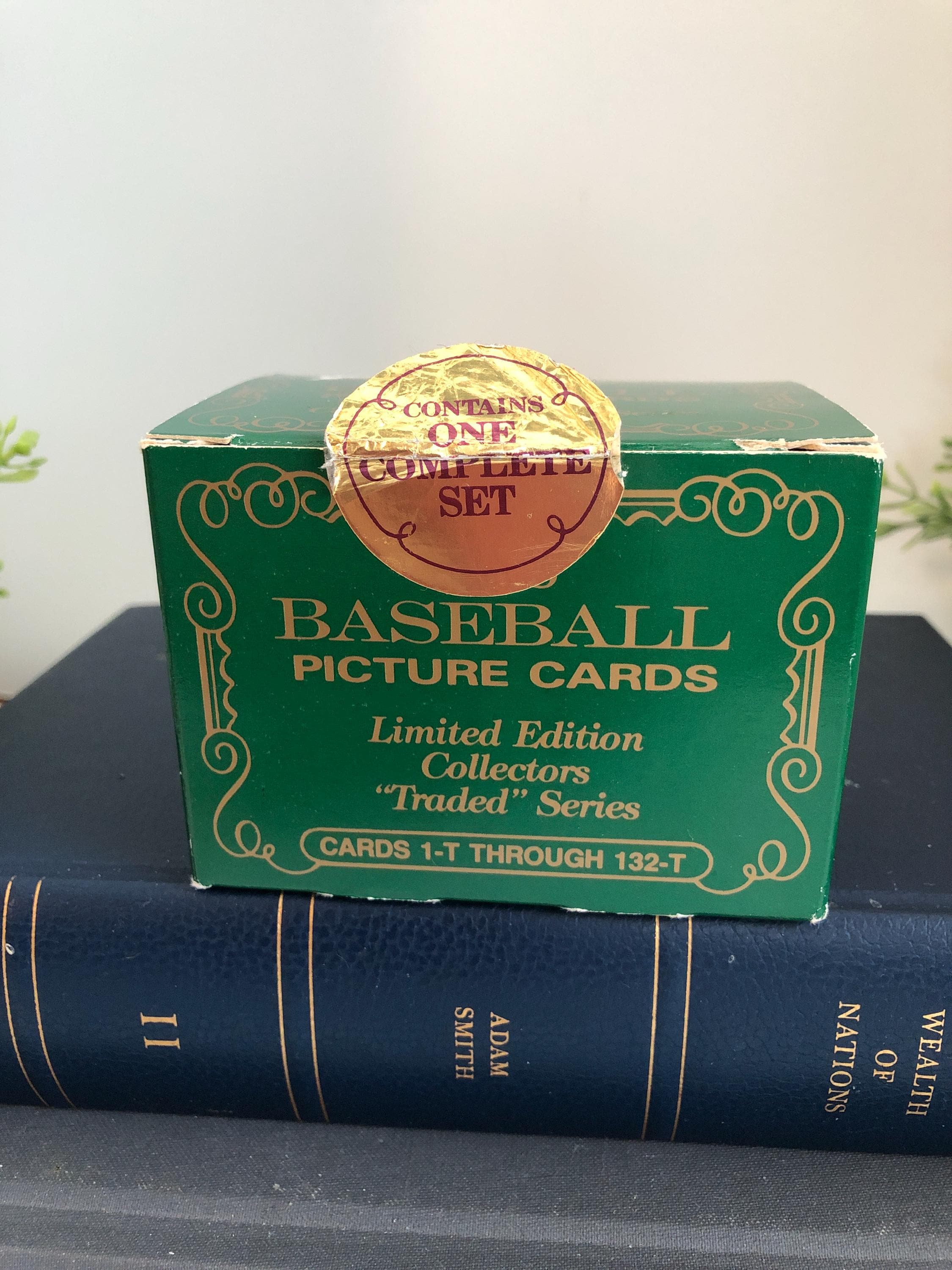 Topps 1988 Tiffany Traded Baseball Card Set. 132 Cards. 1T-132T 