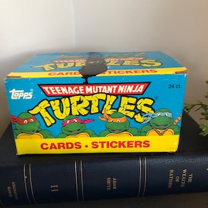 1990 Teenage Mutant Ninja Turtles Trading Cards by Topps. Full Box