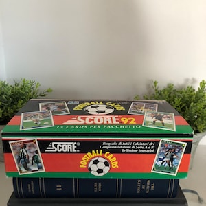 1991 Score Italian Soccer (Football) Card Packs. Full Box of 24 Packs