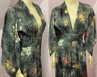 Vintage 70s Black Floral Dress. Boho Dress with Angel Sleeves. Small