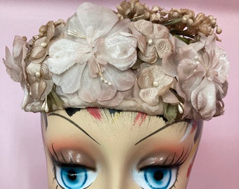 Vintage 50s Mocha Floral Pillbox Hat.