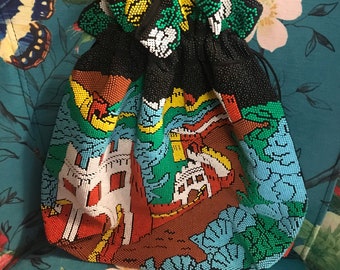 Vintage Great Wall of China Beaded Purse.