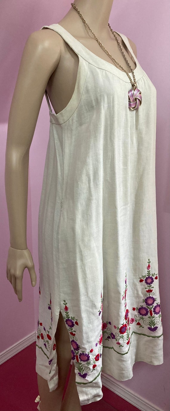 Vintage 70s Ivory Linen Smock Dress with Embroide… - image 5