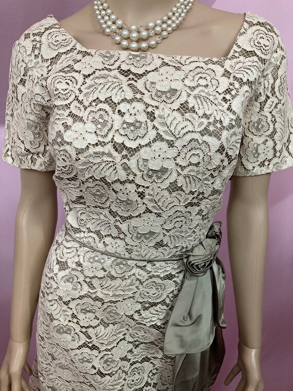 Vintage 50s Ivory Lace & Satin Dress. 50s Fancy D… - image 2