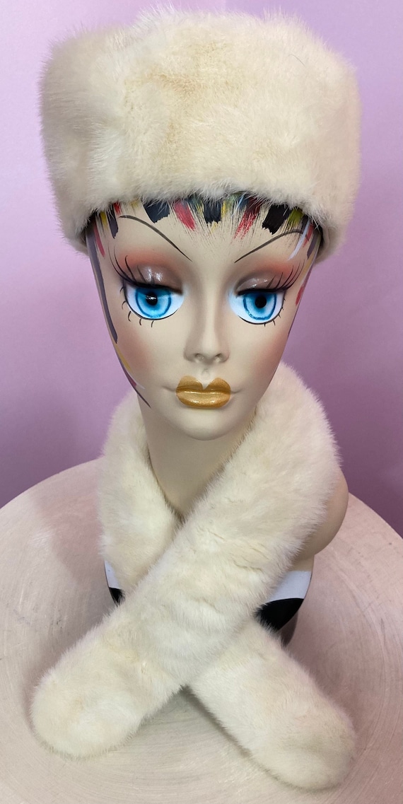 Vintage 50s Blonde Mink Hat & Scarf Set. Blonde Mi