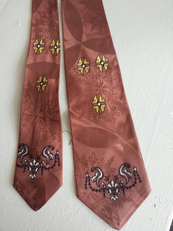 necktie cravat