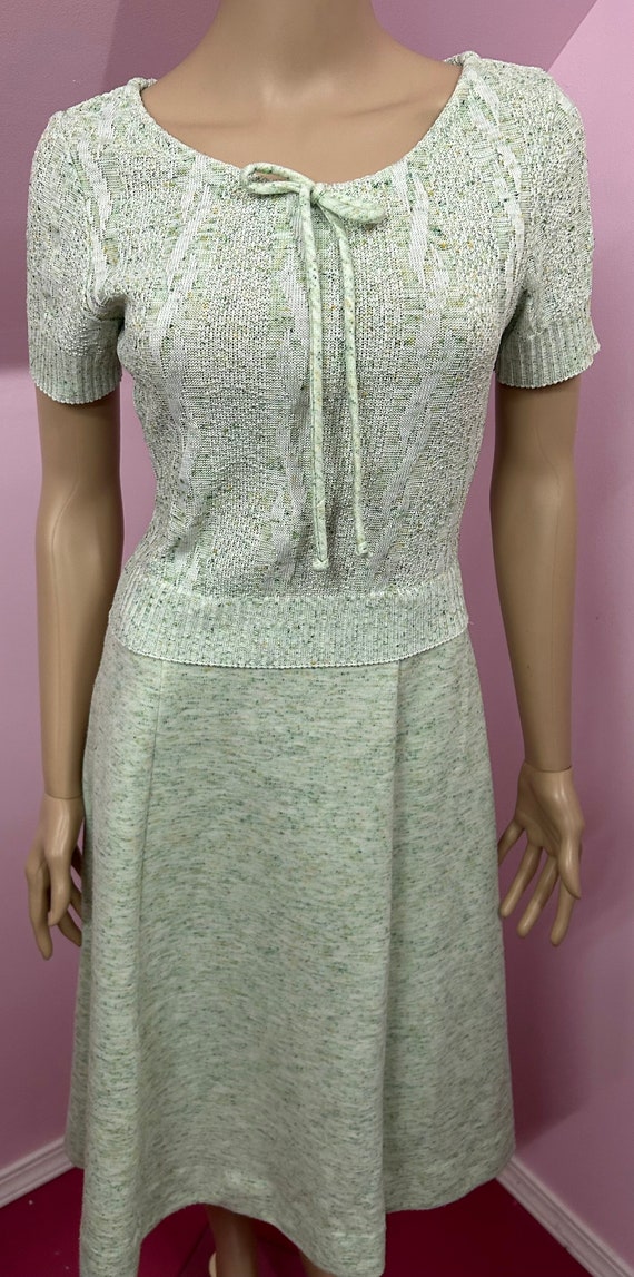 Vintage 70s Green Short Sleeve Sweater Dress by B… - image 3