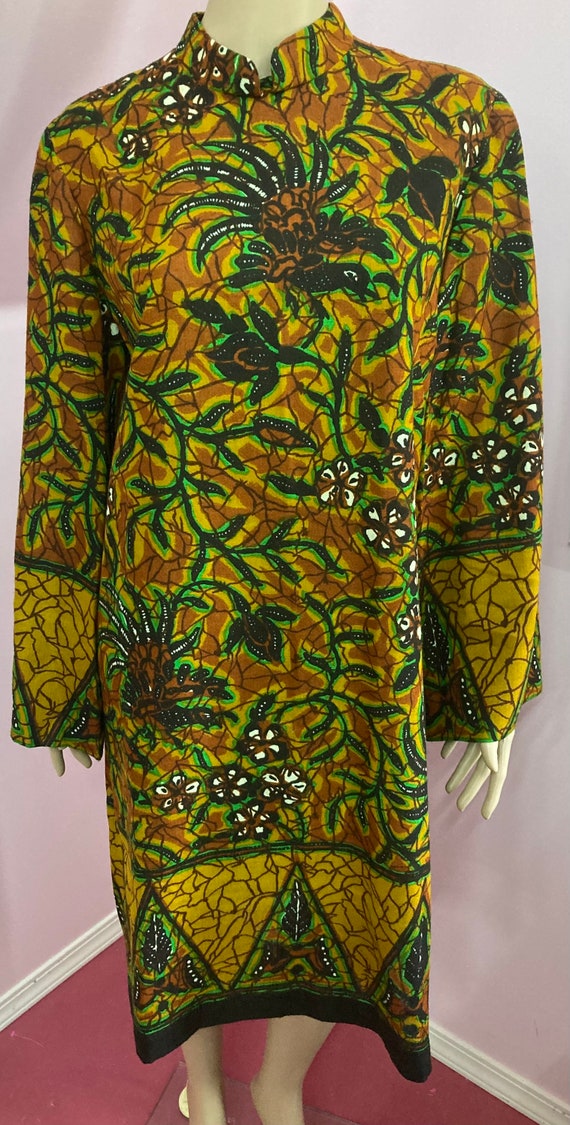 Vintage 60s Batik Style Tunic Dress. Mod 60s Dres… - image 3
