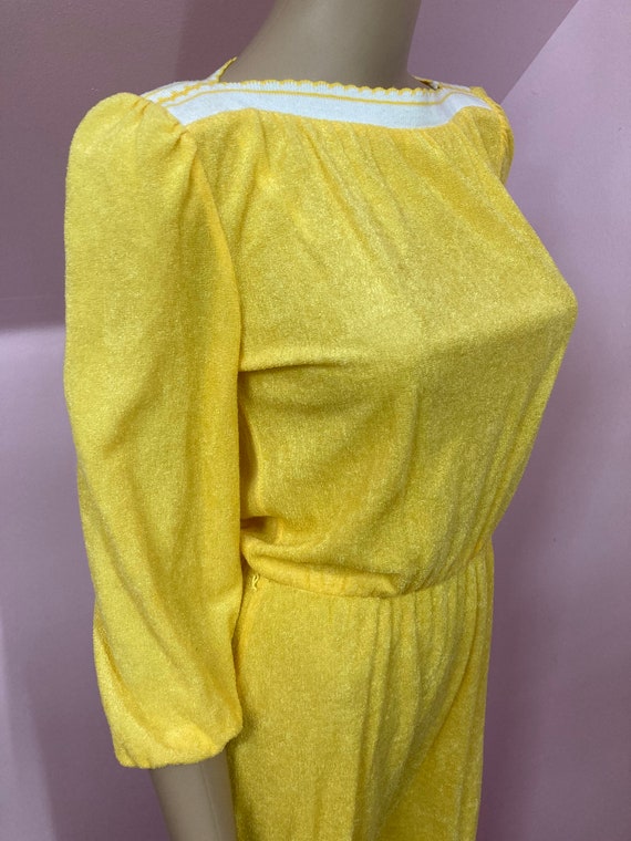 Vintage 70s Yellow Terry Cloth Dress with White T… - image 5