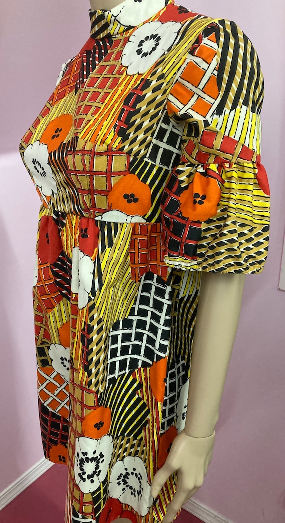 Mod 60s Mini Dress. 60s Mod Floral Dress. Small - image 5