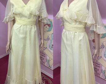 Vintage 70er Jahre Chiffon Maxi Kleid. 1970er Jahre Gelbes Brautjungfernkleid. Langes gelbes 70er Jahre Kleid von Sylvia Ann
