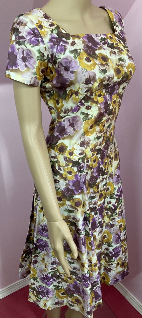 Vintage 50s Purple & Yellow Floral Dress. 50s Sho… - image 7