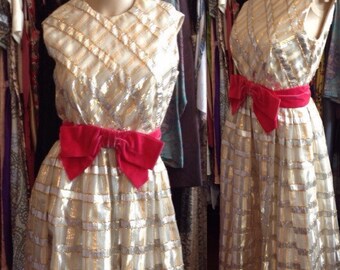Vintage 60s Dress.1960s Dress.Metallic Dress SilverGold Dress Chiffon Party Dress.Long Dress.Maxi Dress.60s Party Dress.Sleeveless Dress.S/M