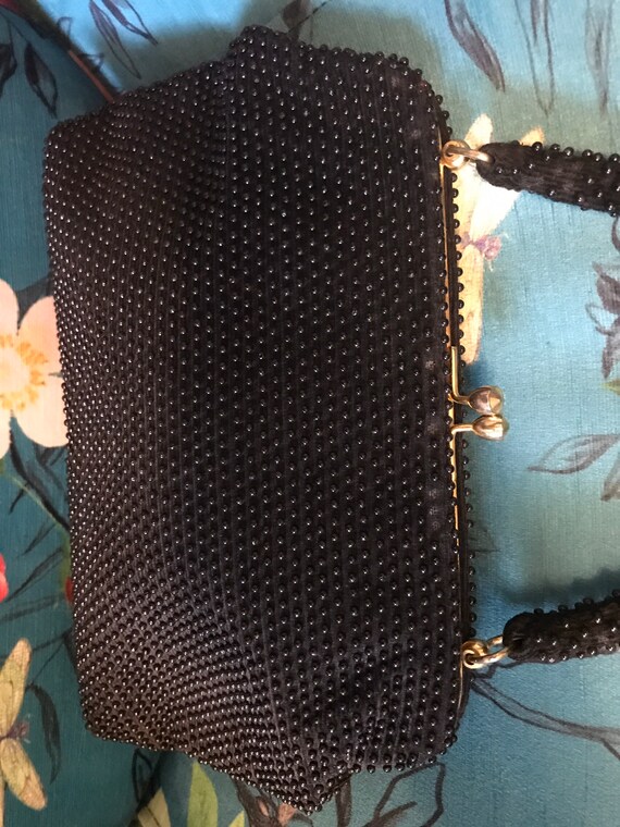 Vintage 1940s Black Plastic Beaded Handbag & Mirr… - image 4