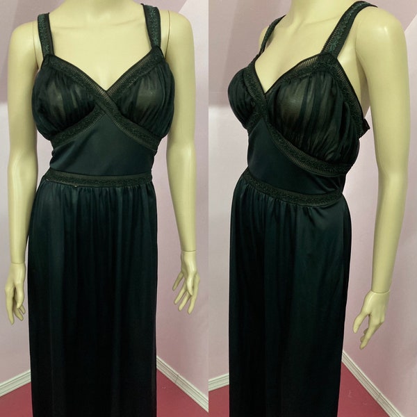 Vintage 40s Black Nylon Nightgown with Sheer Double Chiffon Cups by Real Silk Indianapolis. VOLUP size 40. L/XL