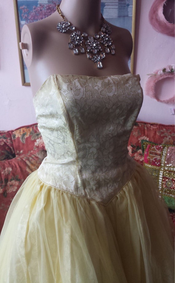 Vintage 50s Yellow Strapless Gown with Tulle Skir… - image 4