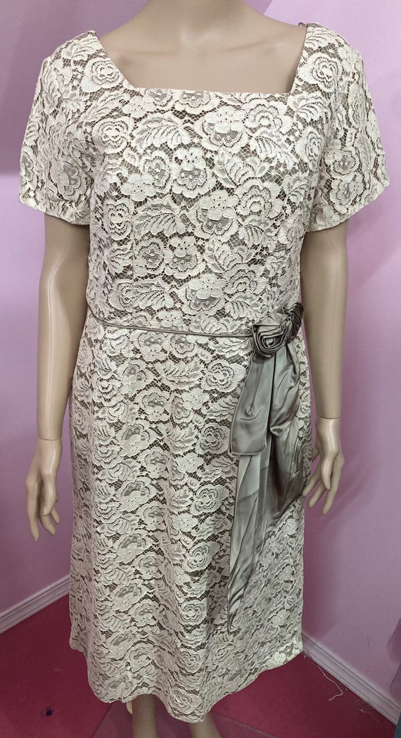 Vintage 50s Ivory Lace & Satin Dress. 50s Fancy D… - image 9