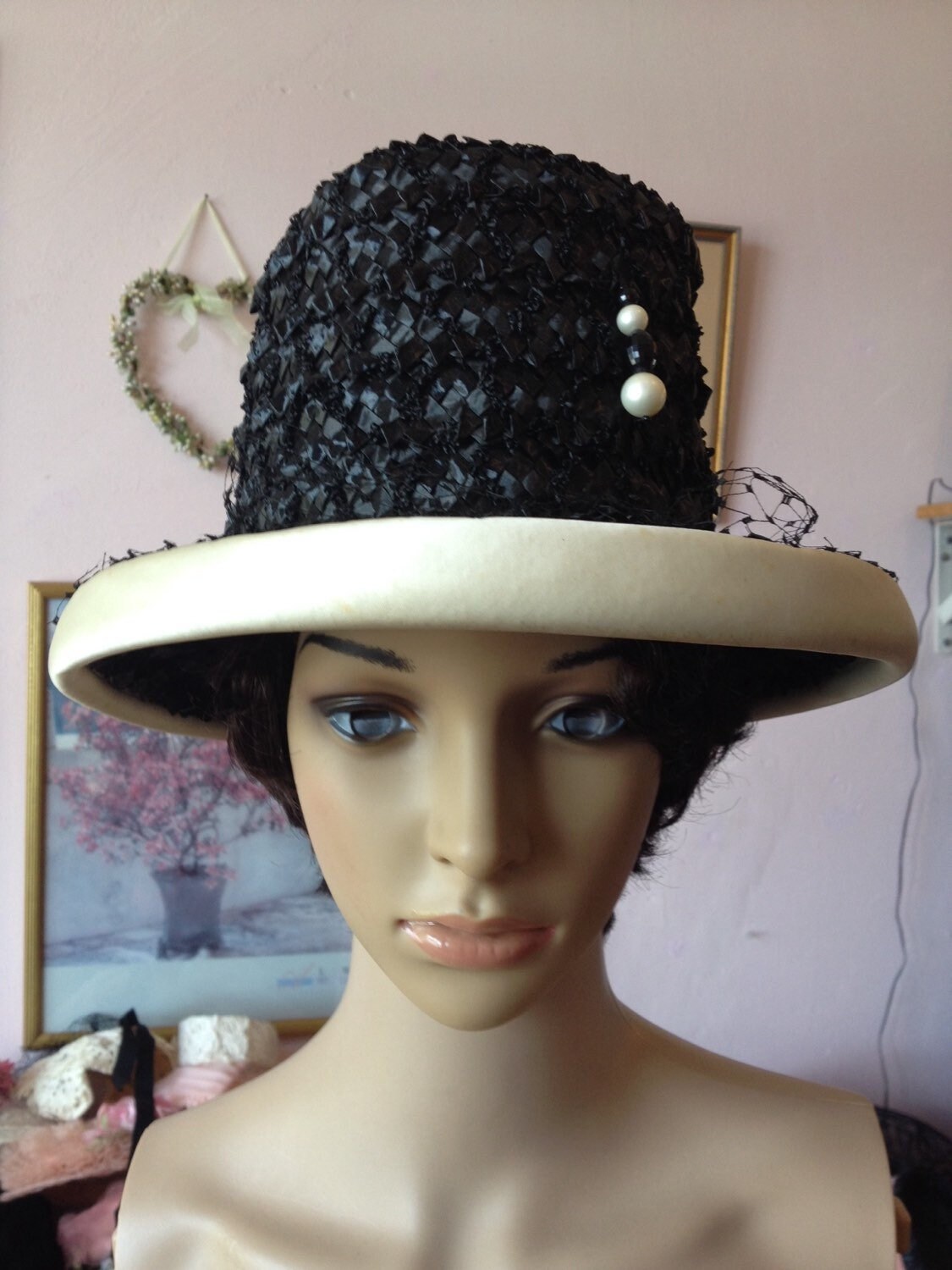 Vintage 60s Black N White Rafia Hat by Grace Adams - Etsy