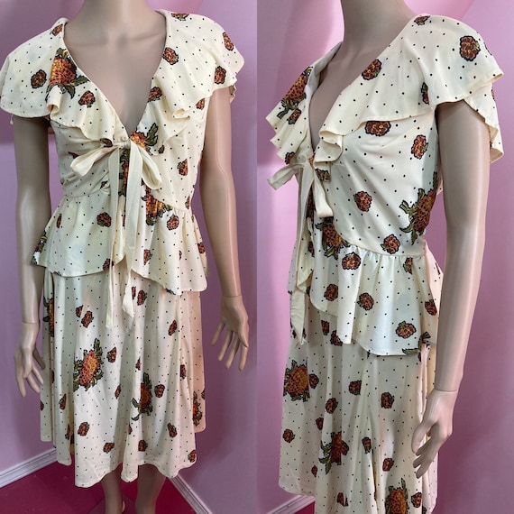 Vintage 70s Ivory Floral Nylon Blouse & Skirt Set… - image 1