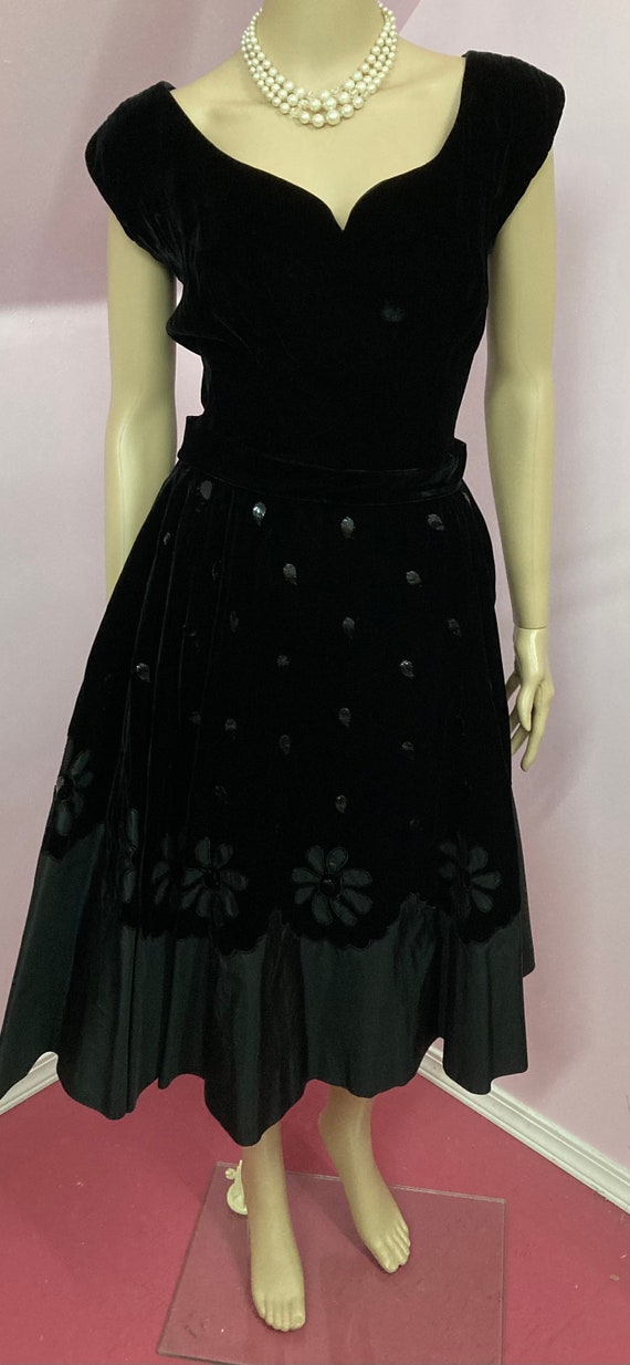 Vintage 50s Hannah Troy Original Dress. Black Vel… - image 3