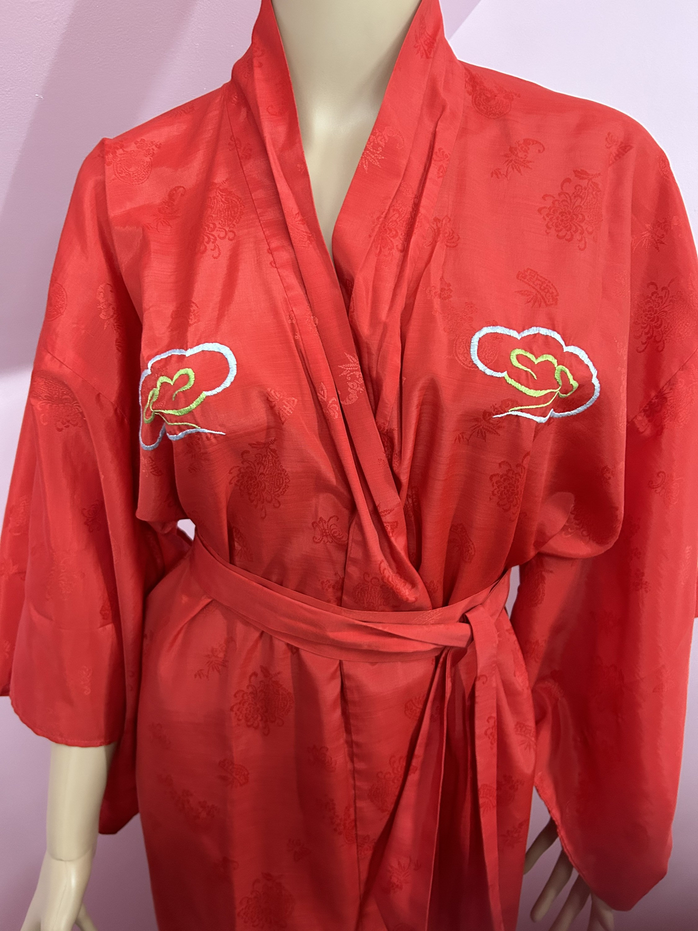 Vintage 70s Red Asian Embroidered Dragon Robe. Red Kimono Robe S/M - Etsy
