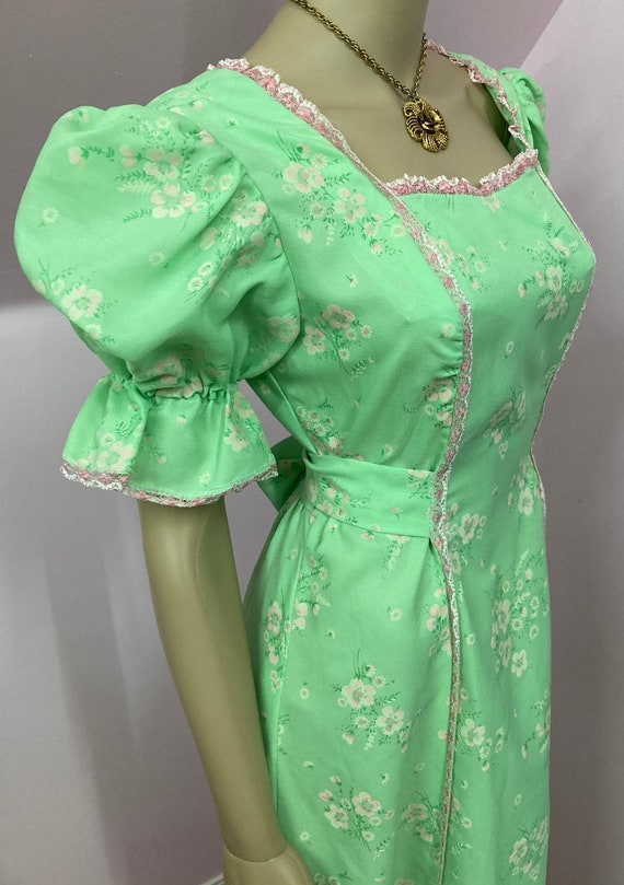Vintage 70s Green & Pink Floral Maxi Dress. Cotta… - image 6