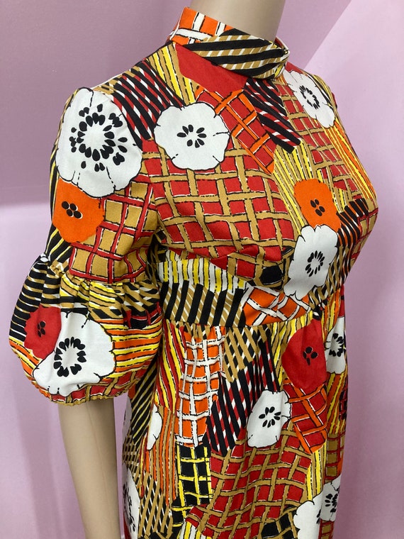 Mod 60s Mini Dress. 60s Mod Floral Dress. Small - image 6