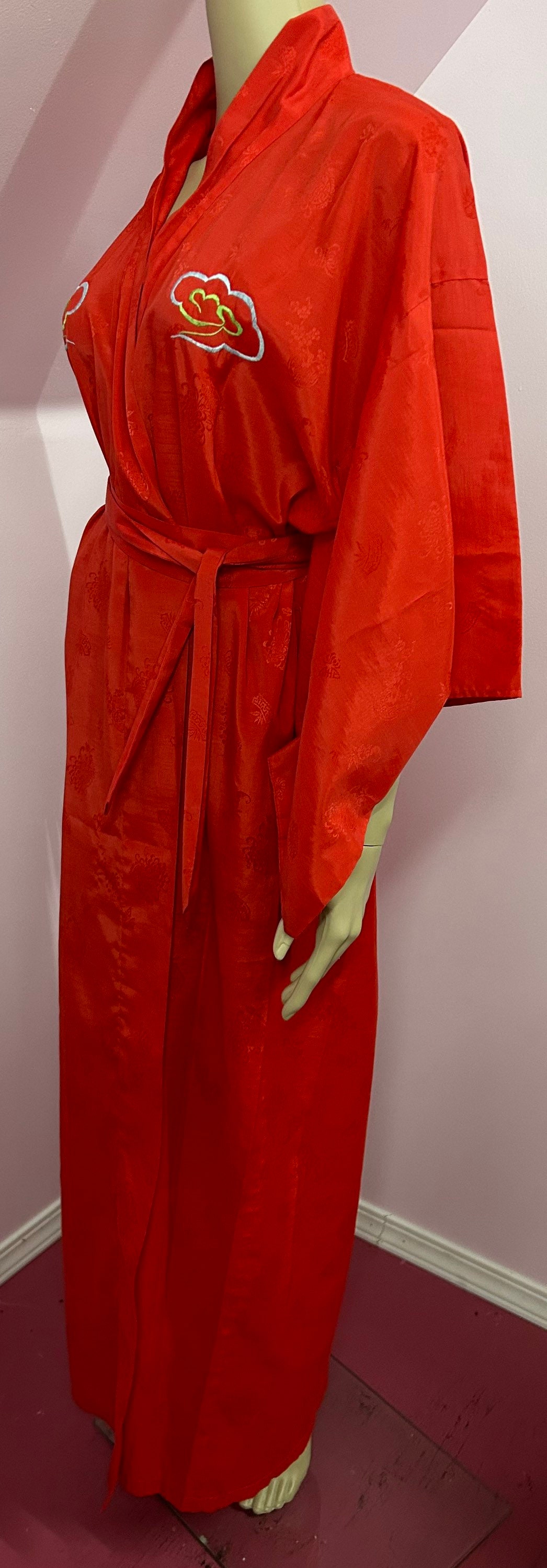 Vintage 70s Red Asian Embroidered Dragon Robe. Red Kimono Robe S/M - Etsy