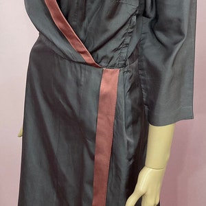 Vintage 50s Wrap Front Dress. 50s Shop Girl Dress. Small image 7