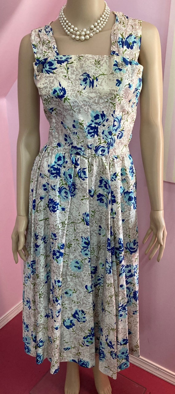 Vintage 50s Ivory Dress with Blue Roses. 50s Pinu… - image 3